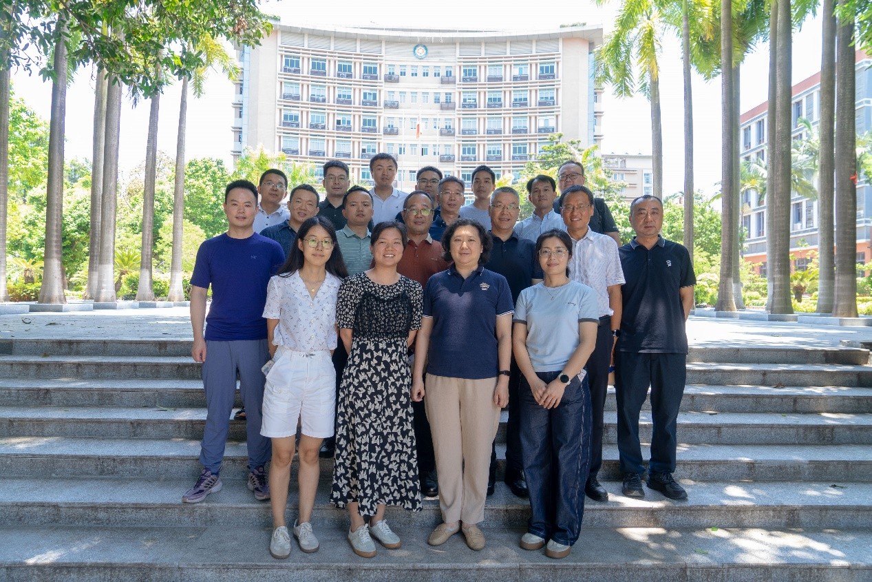 广州能源所组织“拾光同行 廿载归帆”校友回访交流活动 广州能源所组织“拾光同行 廿载归帆”校友回访交流活动